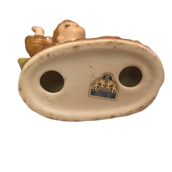 Original Arnart Creation Young Boy Figurine Bisque Made in Taiwan 5" - Picture 8 of 9